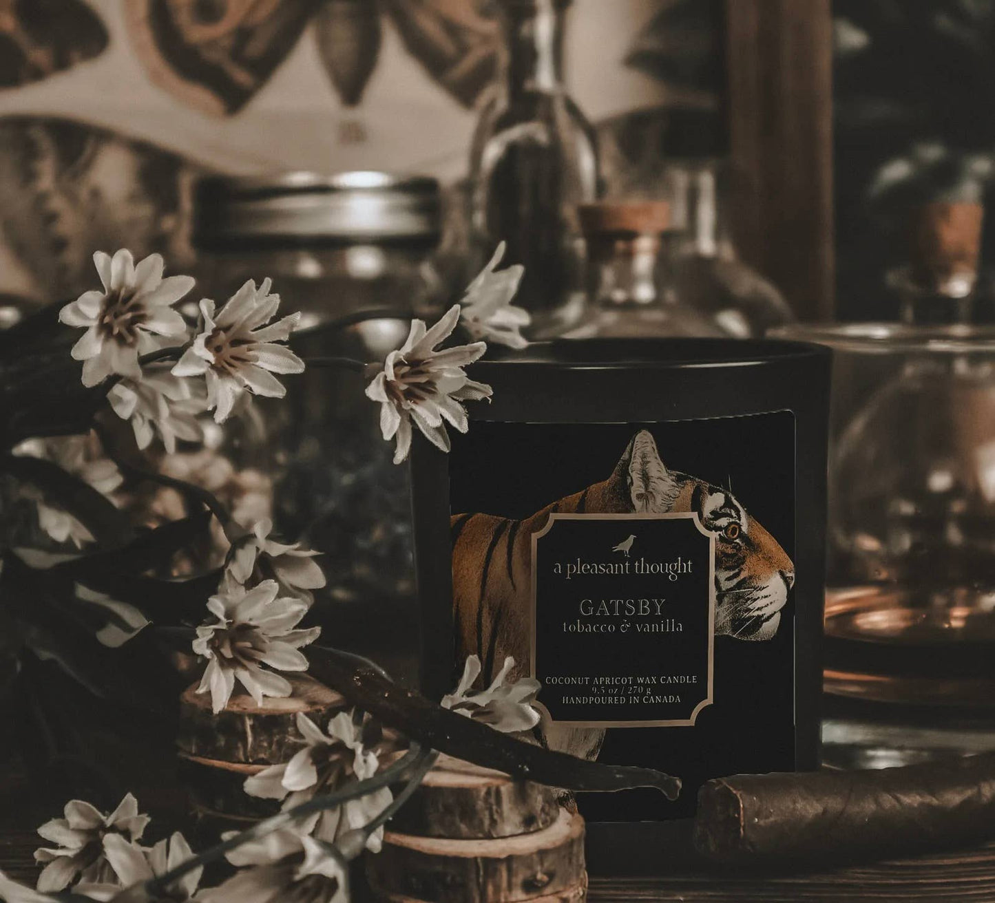 GATSBY | TOBACCO & VANILLA | RAVEN CANDLE: Cotton