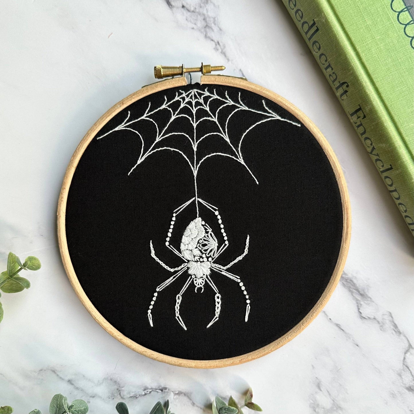 Nest Embirdery - Orb Weaver Embroidery Kit