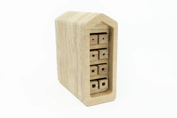 Pupa Wild Bee Home