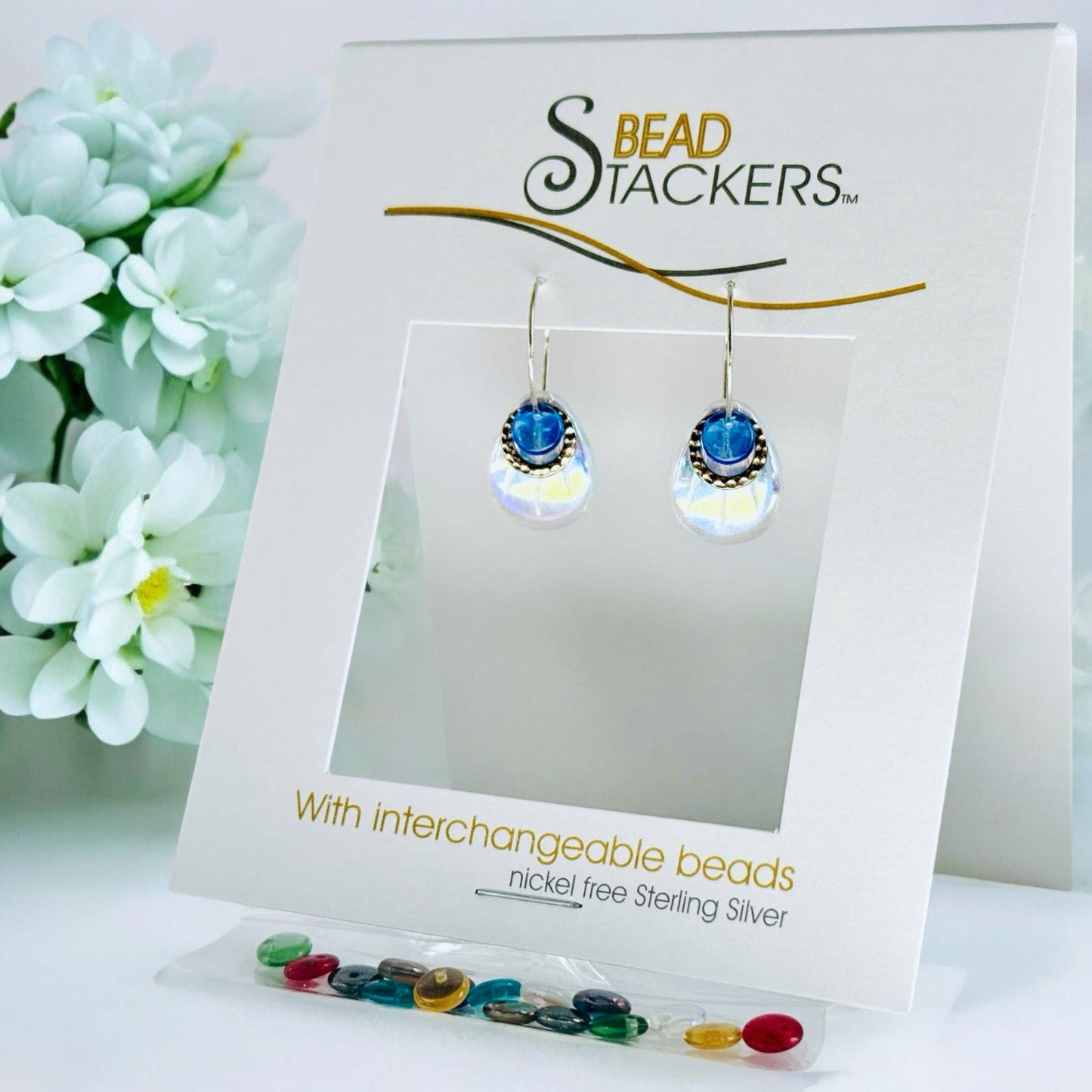 Dangle earrings come with 9 interchangeable colours PT30