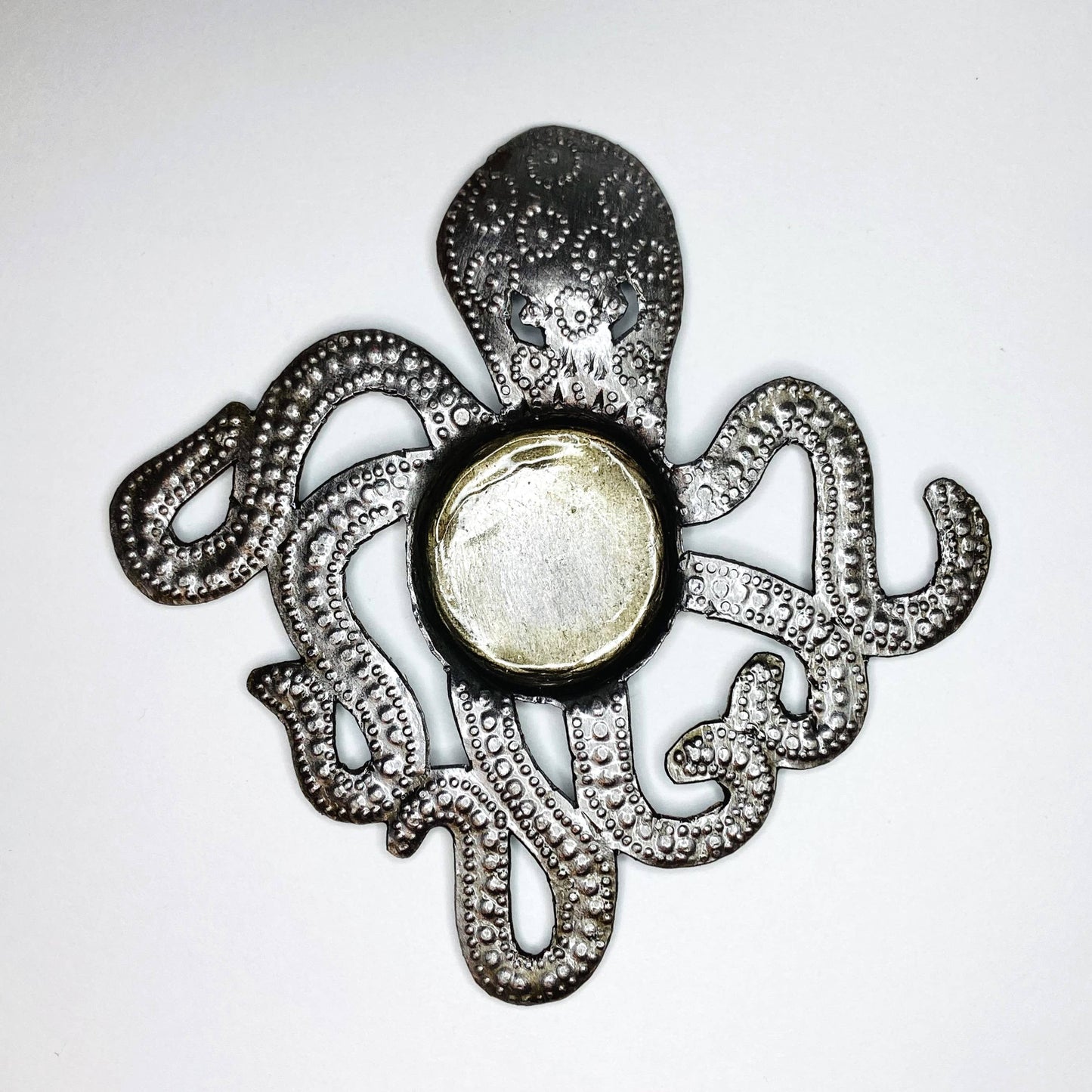 Dandarah Metal Tealight Plate - Octopus