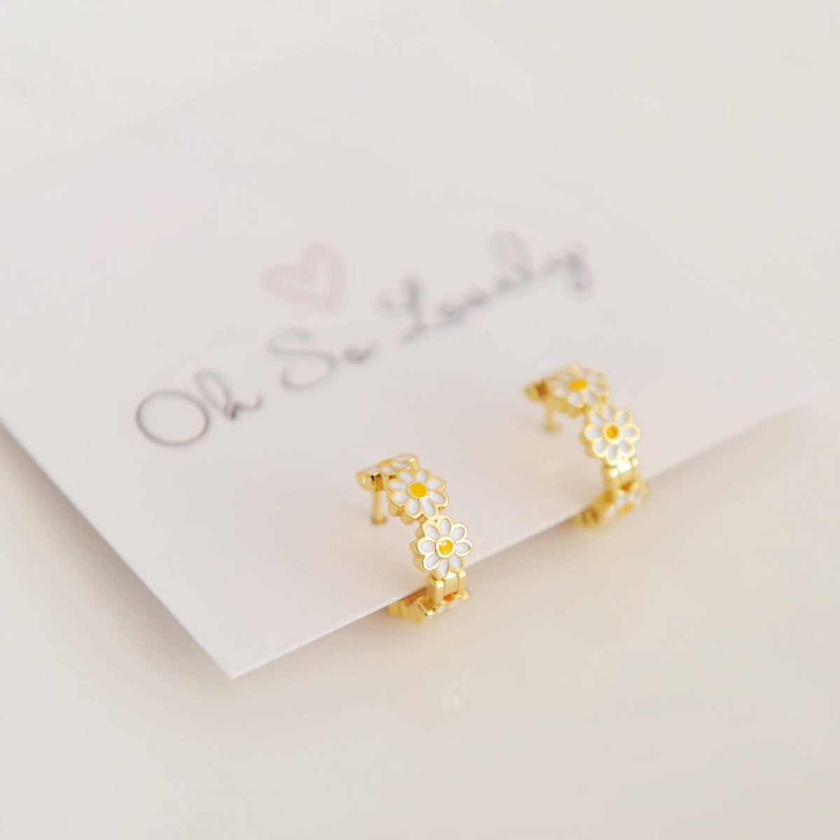 Oh So Lovely - Shasta Daisy Huggie Hoop Earrings