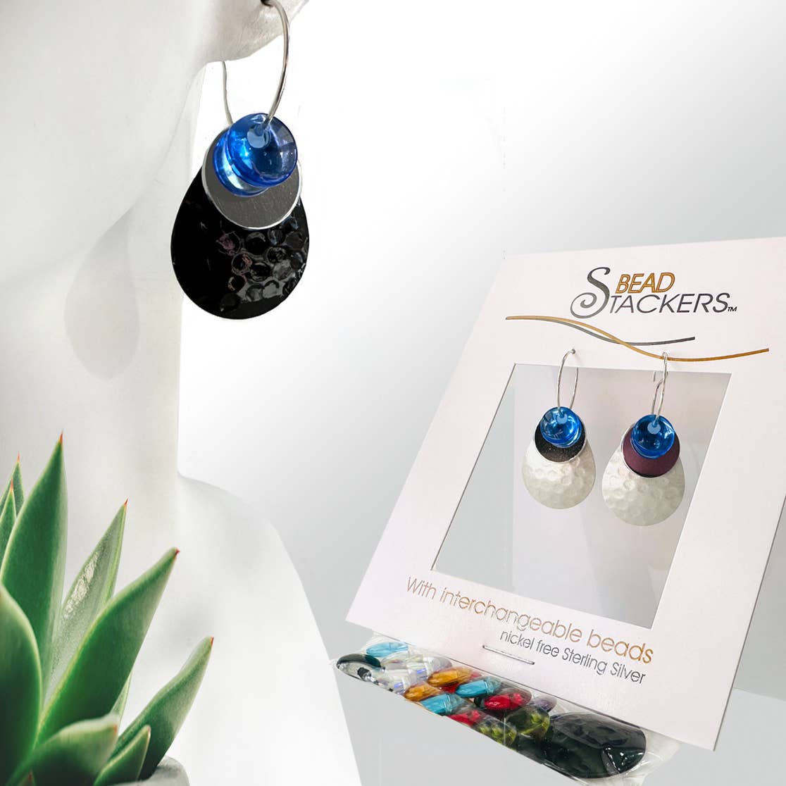 Conversations in Jewellery - MMLT36 - Earrings come with 9 interchangeable colours.