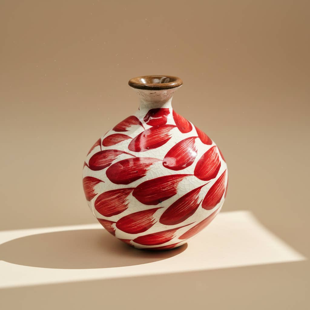 Dandarah Red Brushstrokes Pottery Vase