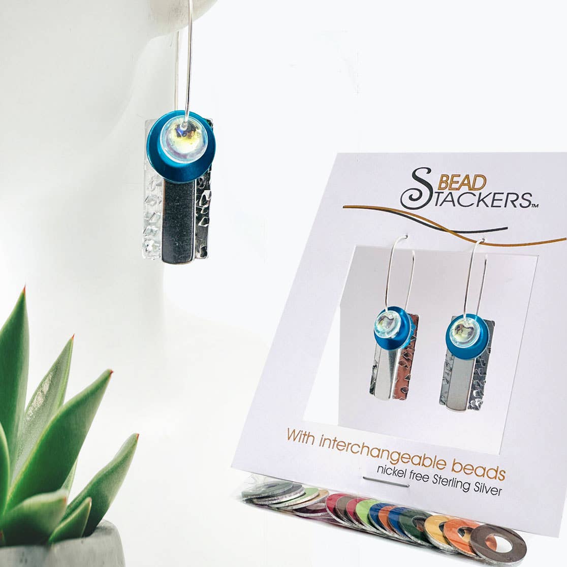 Conversations in Jewellery - RTWA42 - Earrings come with 9 interchangeable colours.