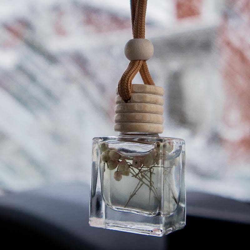 A Pleasant Thought - Flowers | Car Diffuser: French Lavender