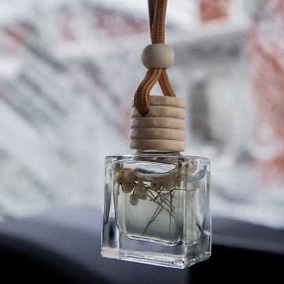 A Pleasant Thought - Flowers | Car Diffuser: Ripe Berries + Citrus