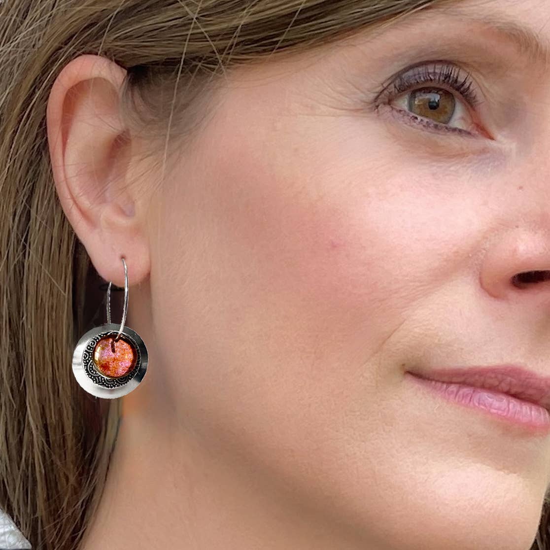 Conversations in Jewellery - TCRD42 - Earrings come with 6 interchangeable colours.