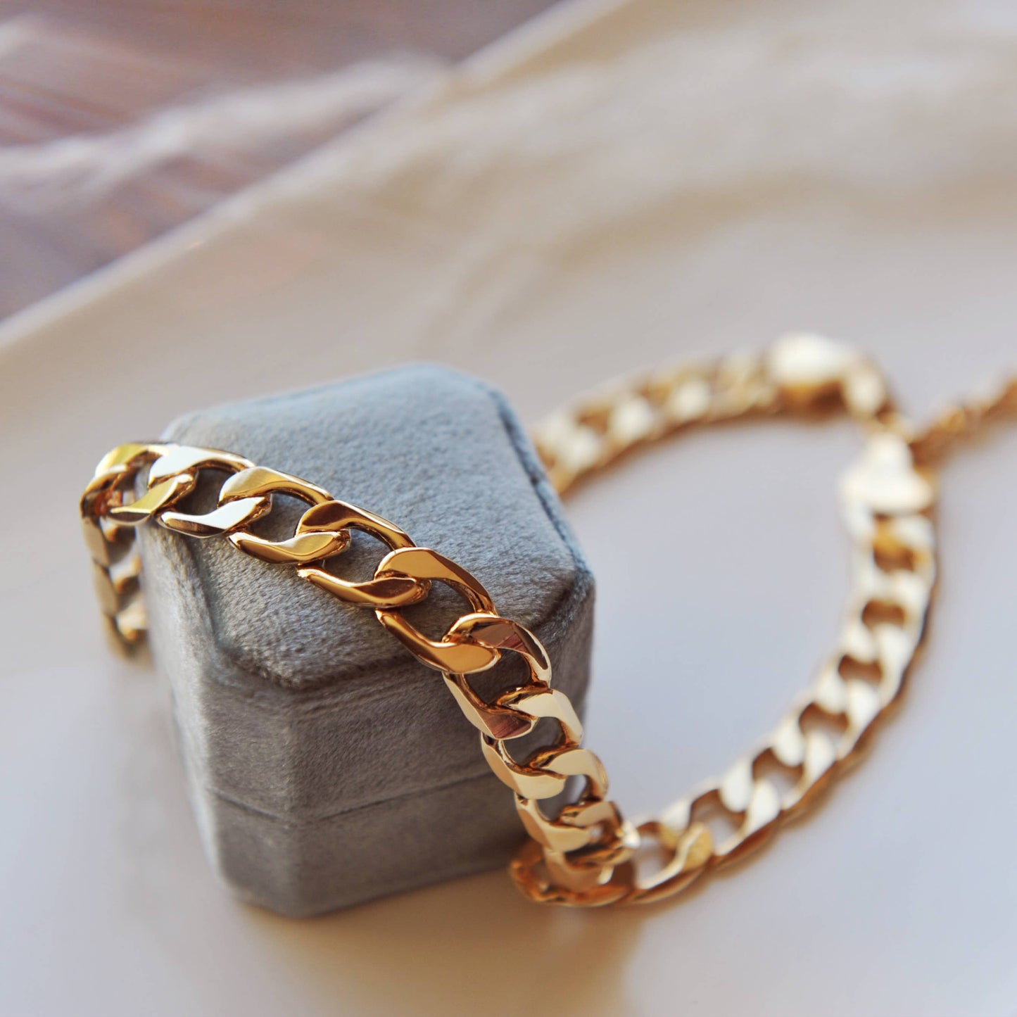 Oh So Lovely - Chunky Flat Link Necklace