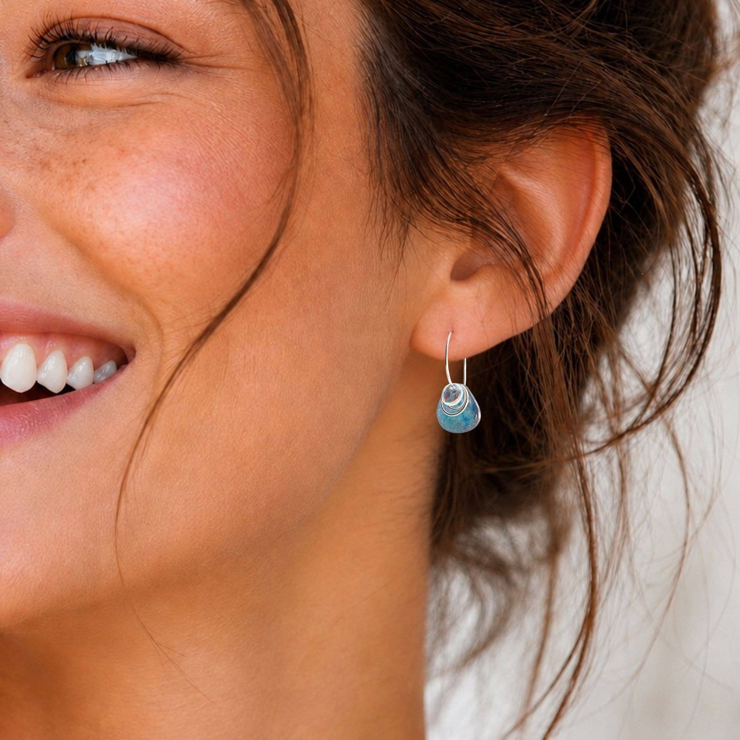 Conversations in Jewellery - PT34B - Dangle Earrings with 4 Interchangeable Colours