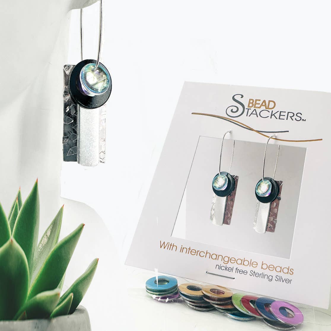 Conversations in Jewellery - RTWA42 - Earrings come with 9 interchangeable colours.