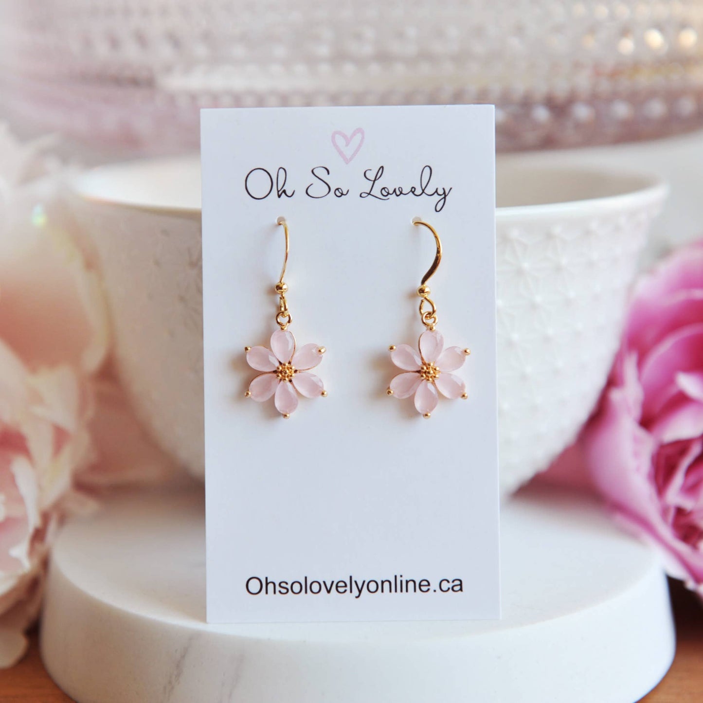 Oh So Lovely - CHARLOTTE, Beautiful Flower Dangle Earrings: Ivory