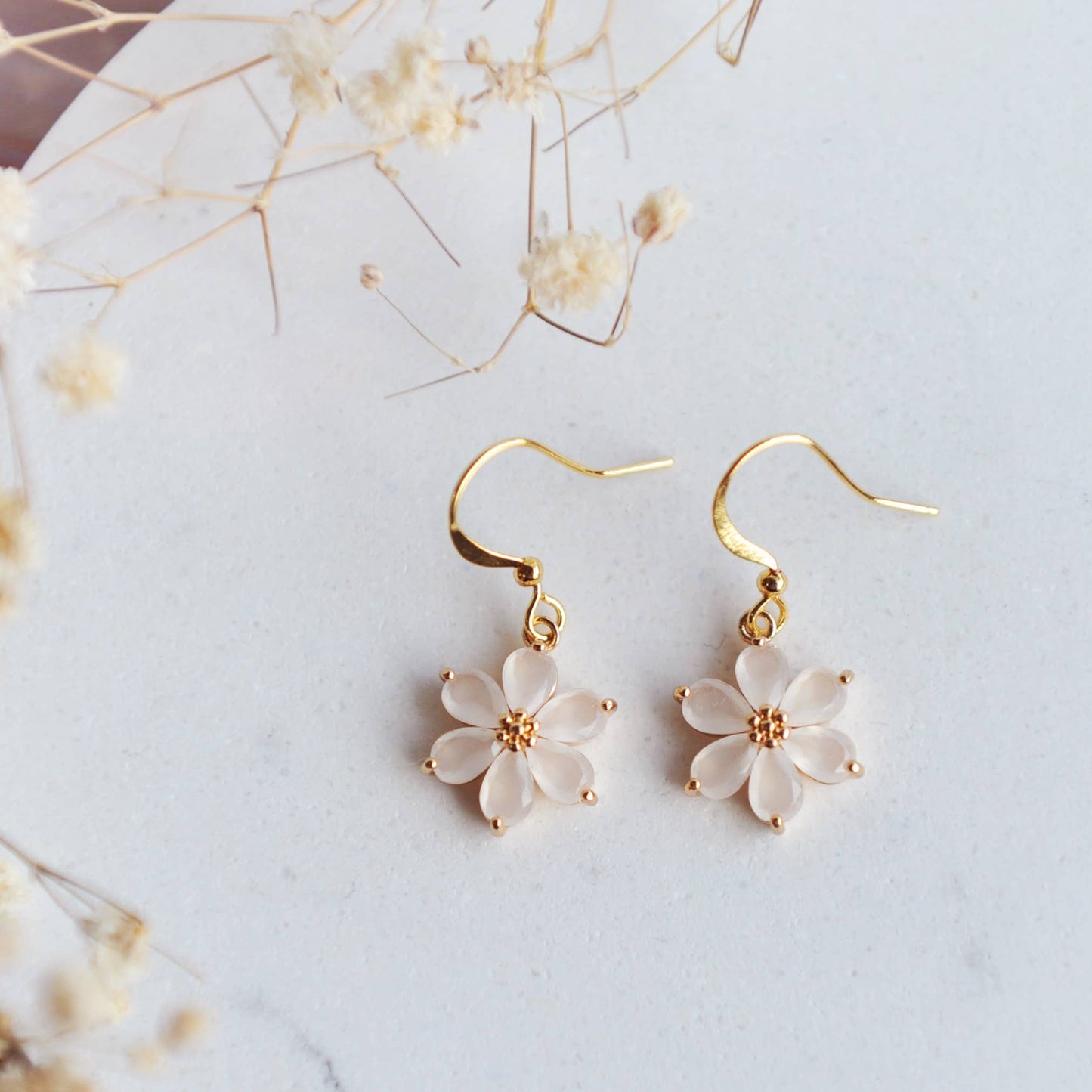 Oh So Lovely - CHARLOTTE, Beautiful Flower Dangle Earrings: Pink