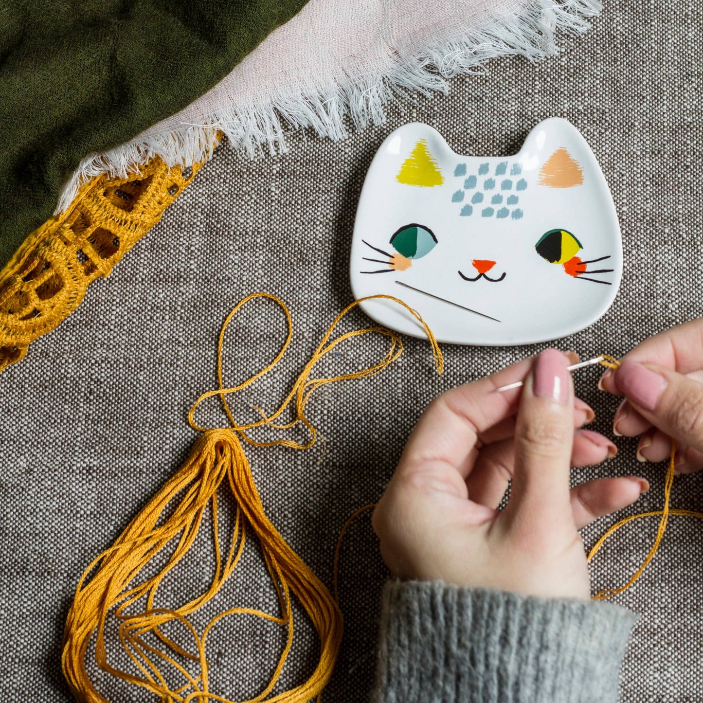 Danica Brands - Danica Studio Meow Meow Cat Shaped Ceramic Trinket Tray