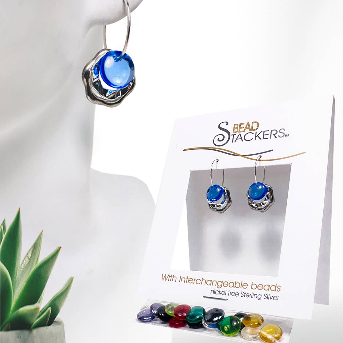 Conversations in Jewellery - OO30  - Earrings come with 9 interchangeable colours. 