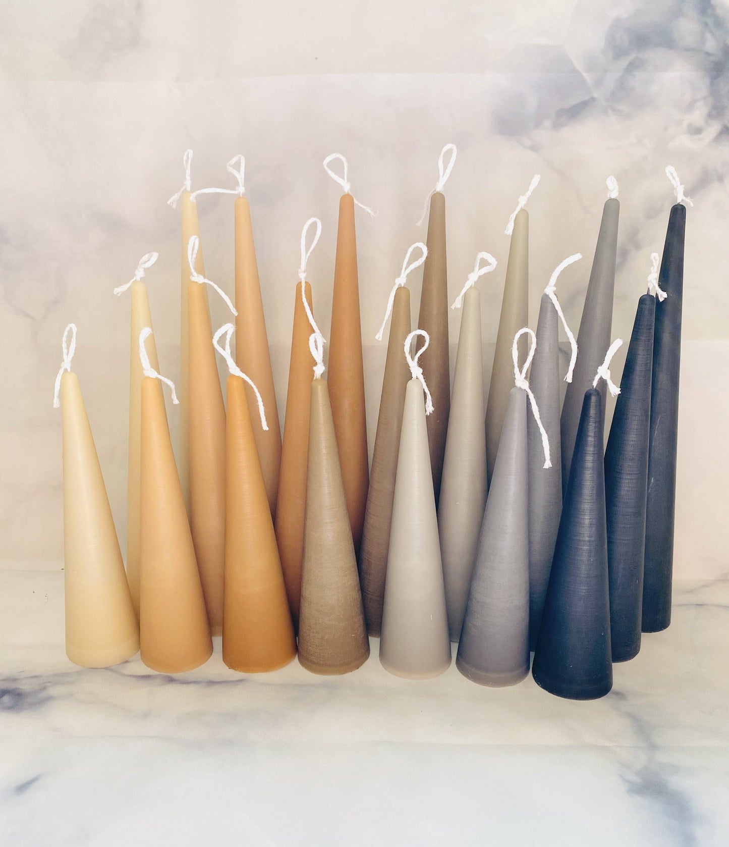 Beeswax Candle: Olive / Large