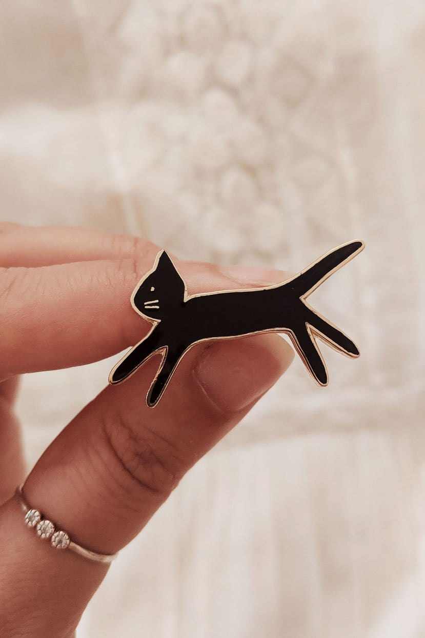 Mimi & August - Kitty Enamel Pin