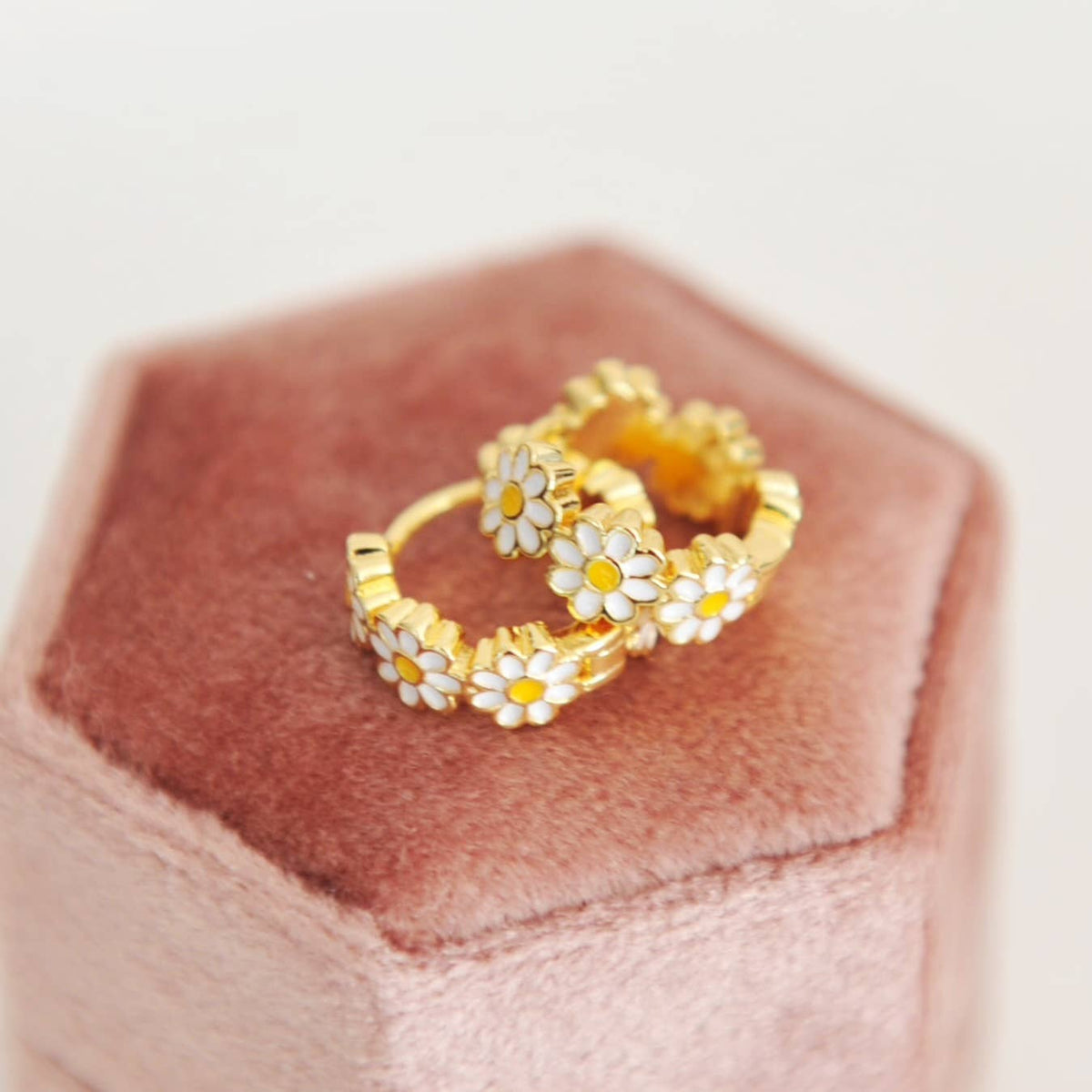 Oh So Lovely - Shasta Daisy Huggie Hoop Earrings