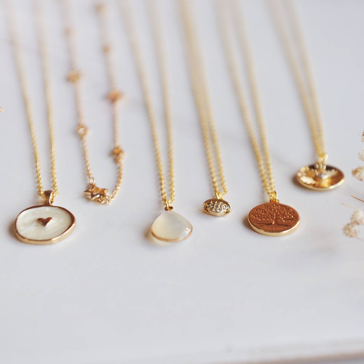 Oh So Lovely - ARIELLA, Sweet Heart Necklace, Pretty Gift for her