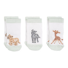 Load image into Gallery viewer, LITTLE SAVANNAH AFRICAN ANIMAL BABY SOCKS 0-6 months
