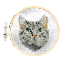 Load image into Gallery viewer, Mini CrossStitch Embroidery Kit Cat
